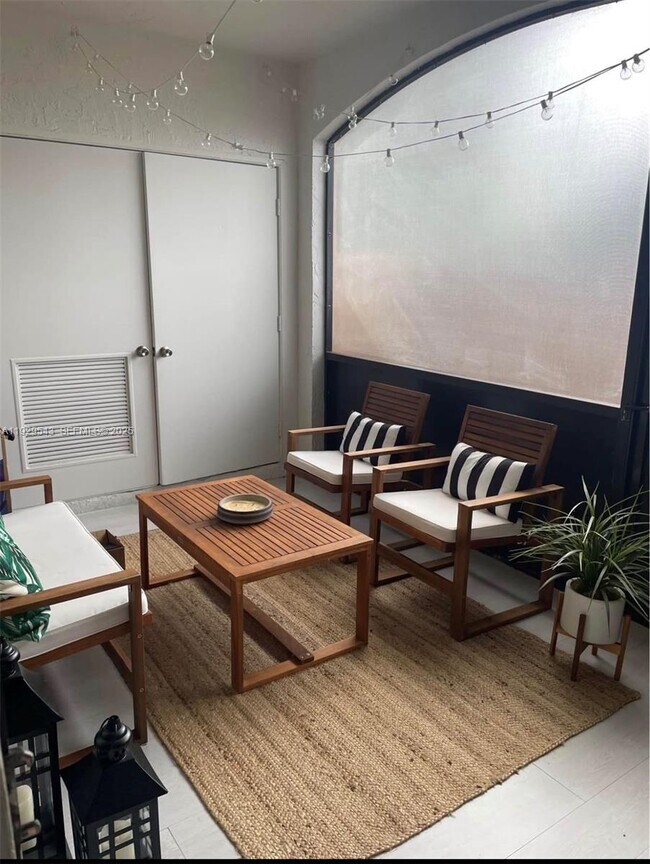 Building Photo - 11864 NW 11th St