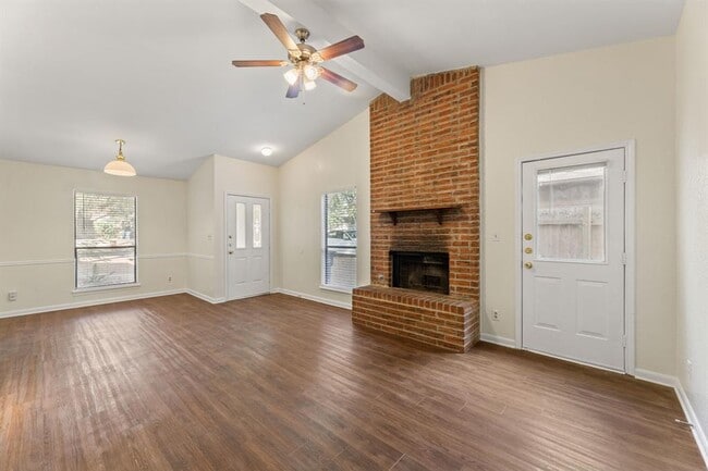 Building Photo - 2518 Howellwood Way