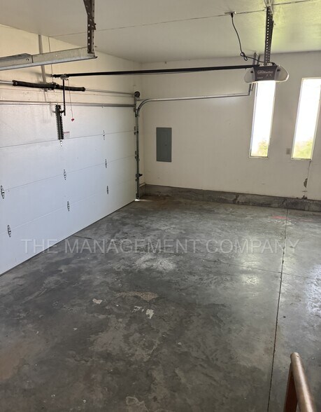 Building Photo - 2354 E 2900 N
