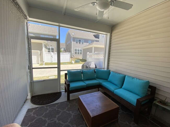 Building Photo - 1422 Southpoint Trl