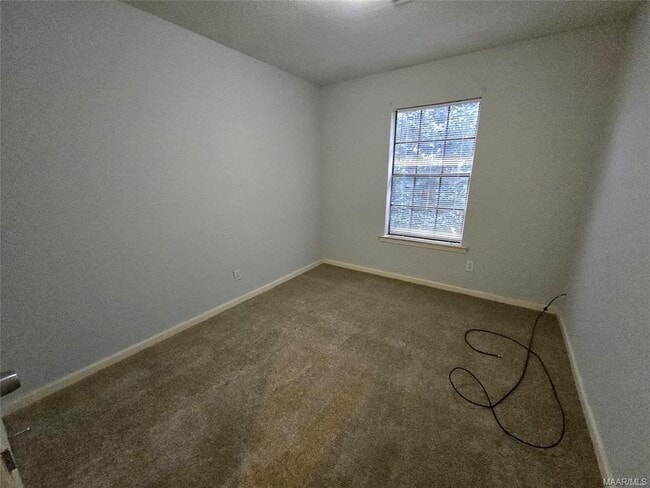 Building Photo - 364 Yesterhouse Dr