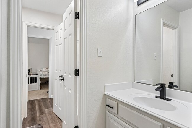 Building Photo - 837 Moss Cliff Cir