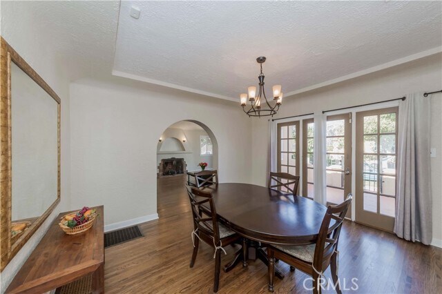 Building Photo - 1001 Monterey Rd