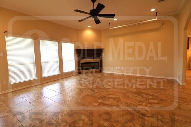 Building Photo - 6009 Cordillera Dr