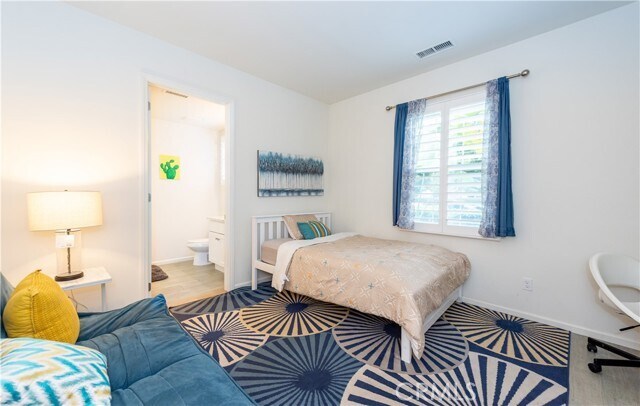 Building Photo - 53 Strawberry Grove