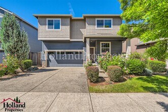 Building Photo - **COMING SOON** Spacious 4-Bedroom Home wi...