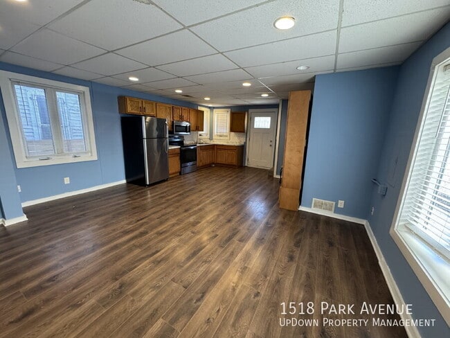 Building Photo - 1518 Park Ave