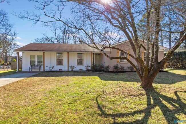 Primary Photo - 1106 Nolan Blvd