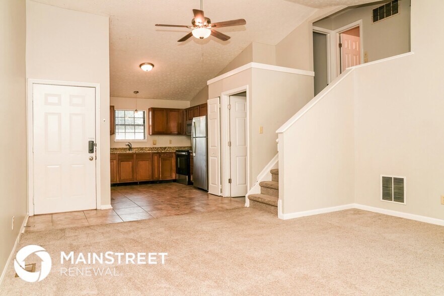 Building Photo - 4002 Harmony Dr