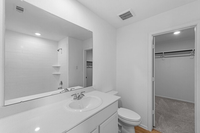 Building Photo - 13769 Kit Run