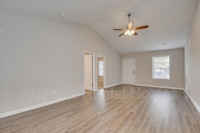 Building Photo - 1531 Abby Way