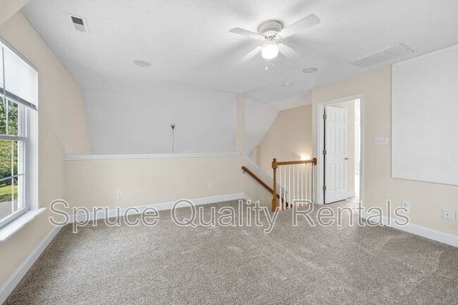 Building Photo - 8 Cilantro Ct