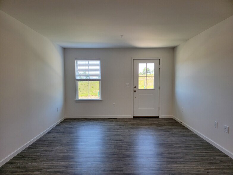 Building Photo - 2129 S Autumn Chase Dr