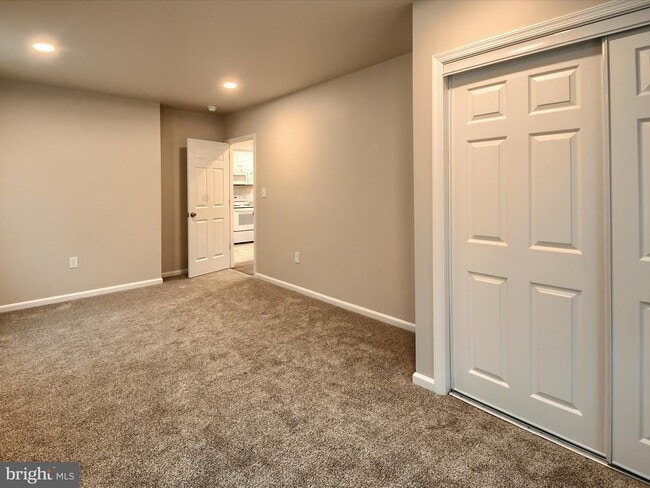 Building Photo - 78a Ridge Rd