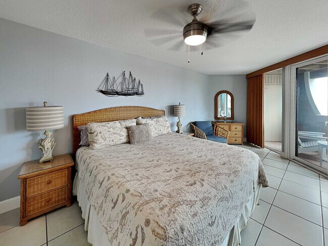 Building Photo - 210 Ocean Hibiscus Dr