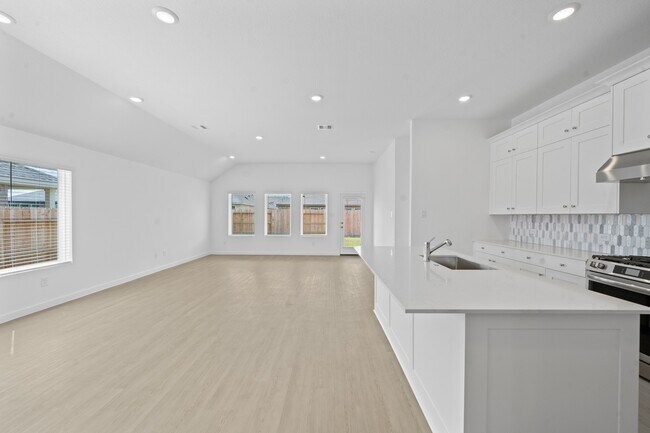 Building Photo - 29007 Great Flatland Trl
