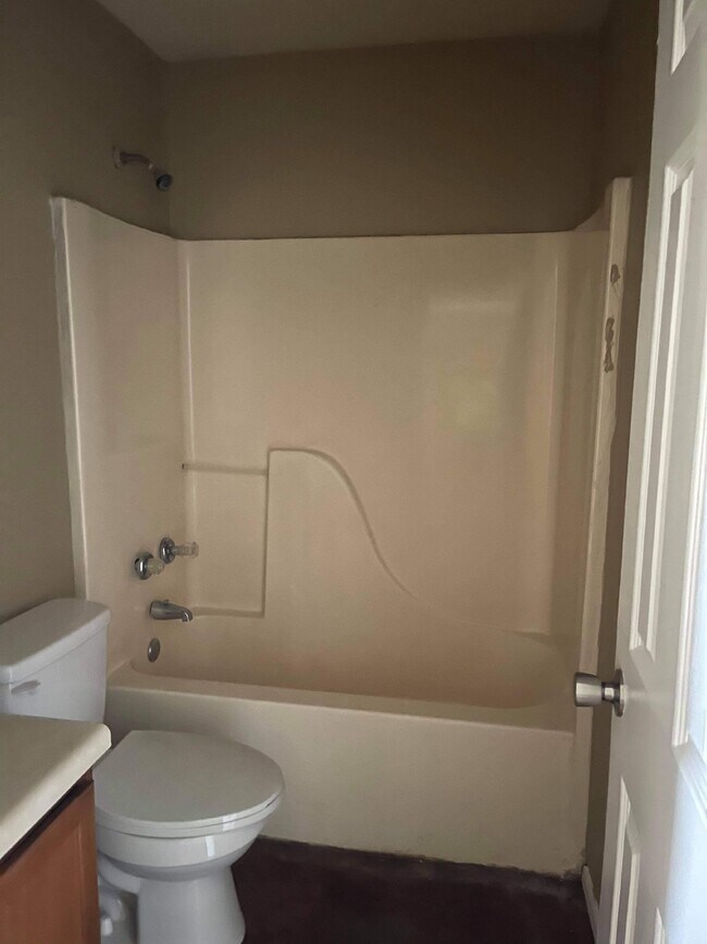 Primary Photo - "Charming 2 Bedroom Apartment in Bono, AR with Spacious Layout and Convenient Location!"