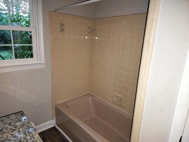 Building Photo - Modern Classic