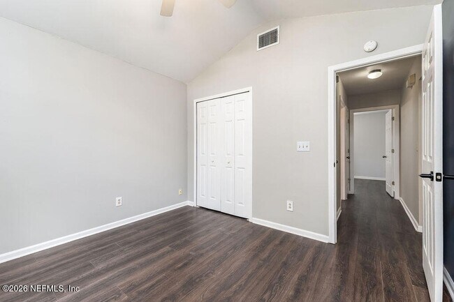 Building Photo - 3317 Cancun Dr E