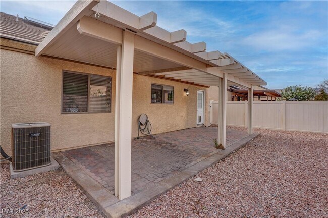 Building Photo - 6436 North Point Break St