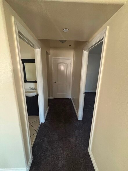 Building Photo - 314 W 65th St