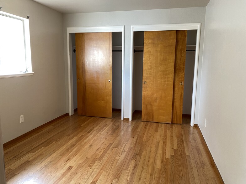 Bedroom Closets - 2534 San Fernando Way