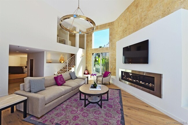 Building Photo - 13721 Pine Needles Dr