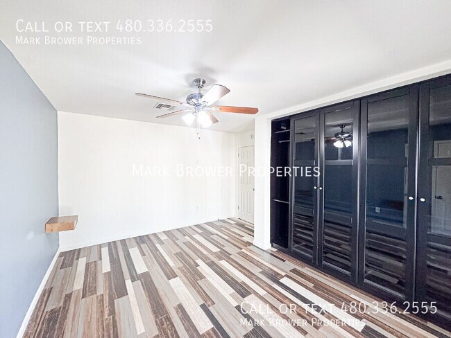 Building Photo - 1230 E Almeria Rd