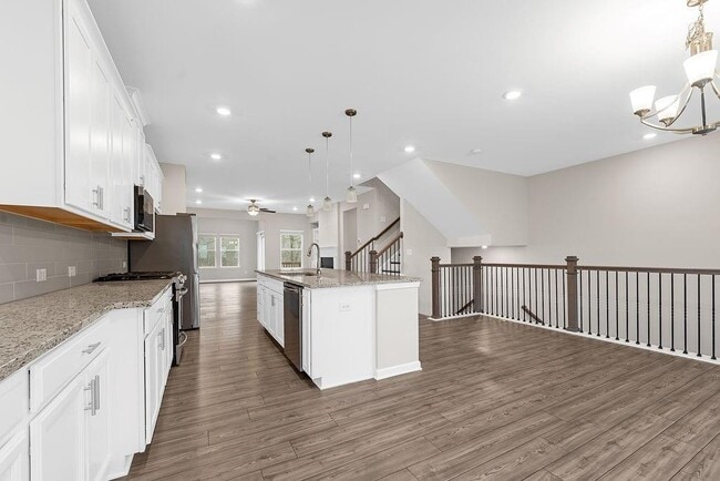 Building Photo - 2247 Pink Hawthorn Dr