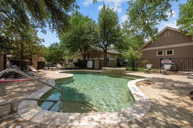 Building Photo - 13604 Caldwell Dr
