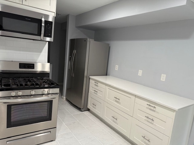 Kitchen - 3565 Crooks Rd