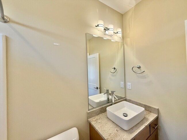 Building Photo - Modern 3BD, 3.5BA Raleigh Home on a Corner Lot with a 2-Car Attached Garage & Private Backyard in...