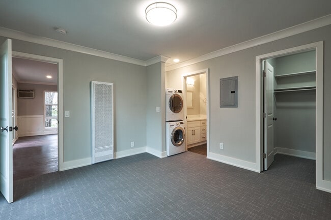 Ladera 1 Bed, 1 Bath Bedroom/Laundry/Closet/Bath - Ladera Apartments