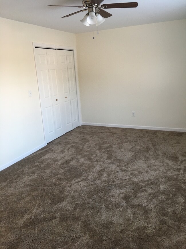 Building Photo - 11 Firehouse Rd