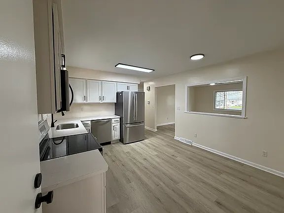 Building Photo - 3968 Ganyard Ave