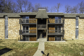 Building Photo - Oakside Apartments