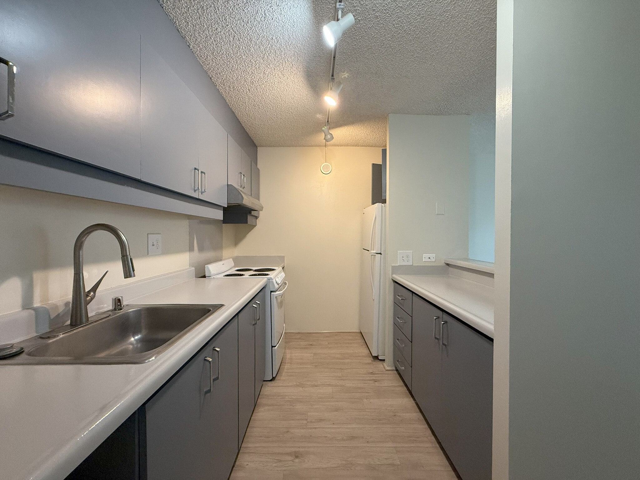 Kitchen - 1621 Dole St