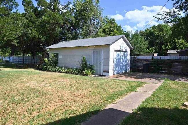 Building Photo - 1113 Harlan Ave