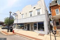 Building Photo - 135 W 4th St