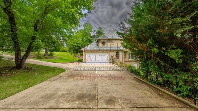 Building Photo - 7351 Winding Ridge Rd