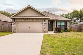 Building Photo - 4/2 Brick Home in Ft. Walton Beach