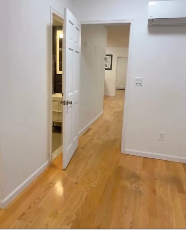 Building Photo - 9-24 College Point Blvd