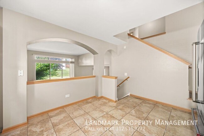Building Photo - 437 Maggie Ln