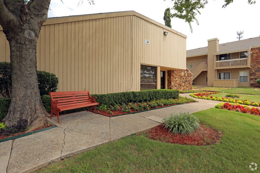 Alexis Park Apartments Tulsa, OK Apartment Finder