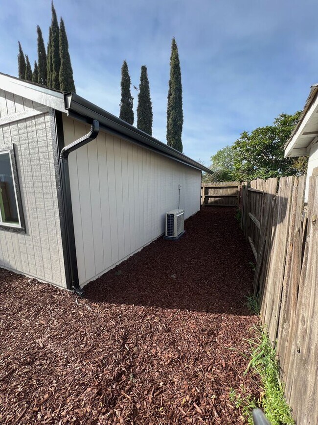 Building Photo - NEW BUILD! Beautifully designed mini home ...