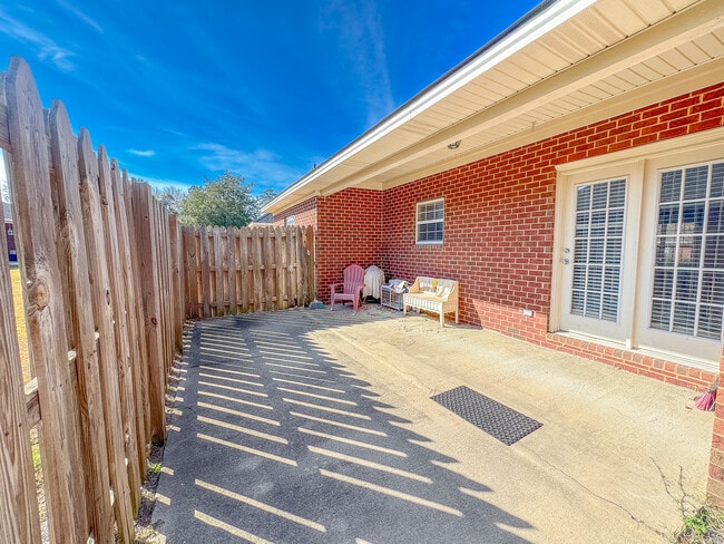 Building Photo - 1220 Lattice Ct