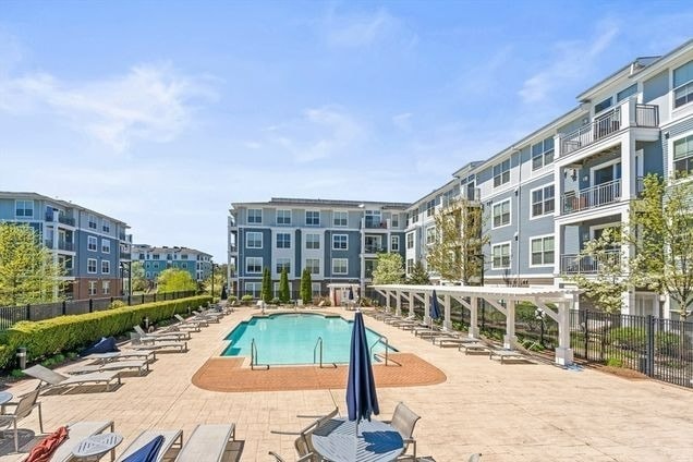 Building Photo - Penthouse 1BR Condo with 10’ Ceilings, Parking & Amenities in Watertown