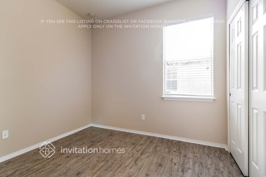 Building Photo - 30250 Cheval St