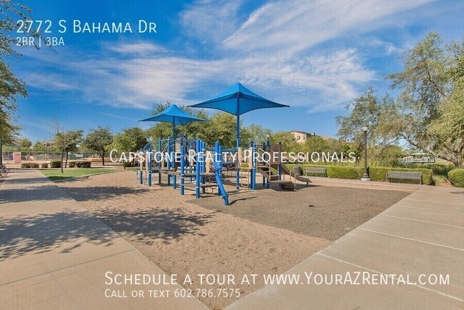 Building Photo - 2772 S Bahama Dr