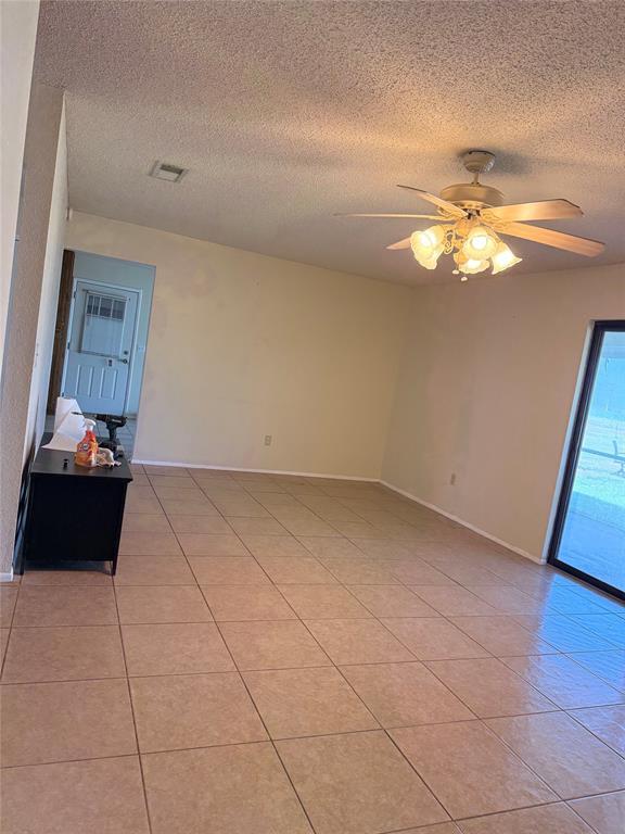 Building Photo - 5931 Limmer Loop